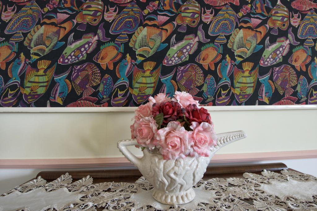 Hotel Napoleon Cattolica Bagian luar foto